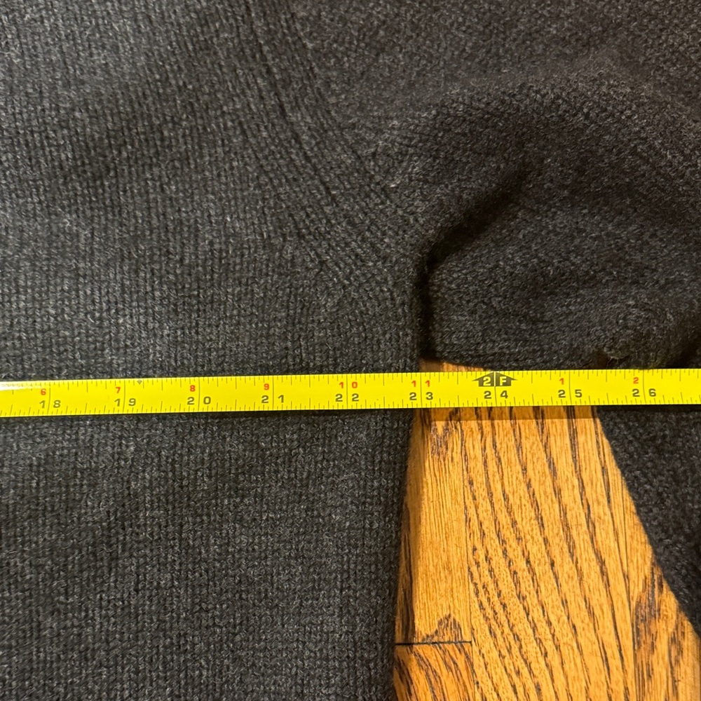Bloomingdale's Black v-neck /cowl neck Sweater for Men - Picture 9 of 11